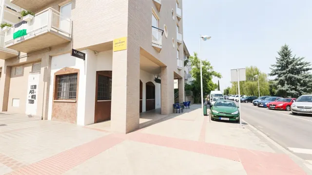 Bar en venta junto al lago de Mendillorri – Pamplona — 9