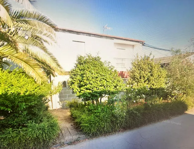 Amplia Casa con Terreno en Posada del Bierzo por solo 82.900