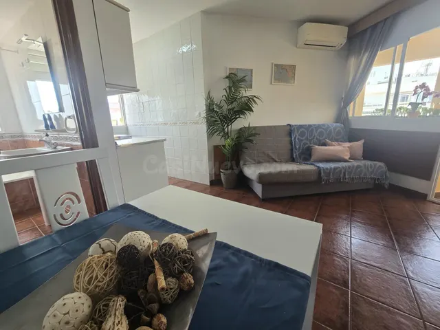 ¡NUEVA EXCLUSIVA! Estudio céntrico con terraza y vistas desp