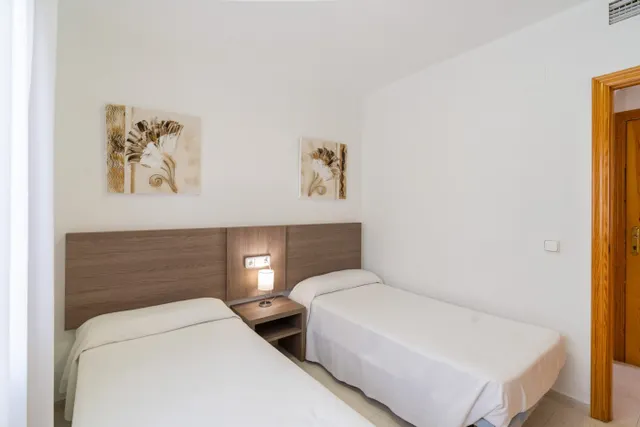 Apartamentos bungalow planta baja en calpe — 15