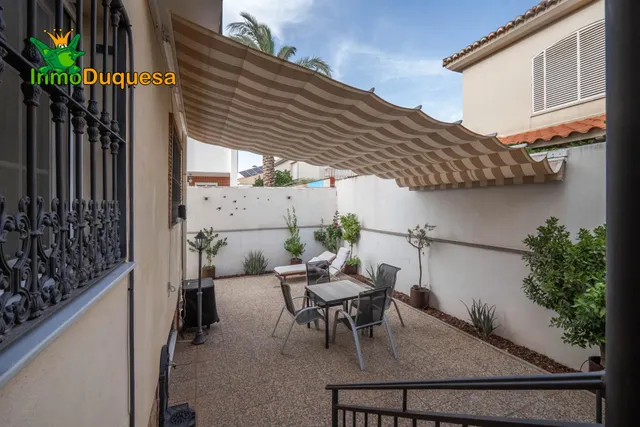 Casa pareada con 4 dormitorios en Otura. — 16