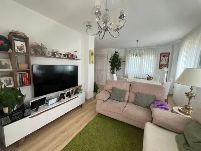 Impecable chalet en Cubas — 8