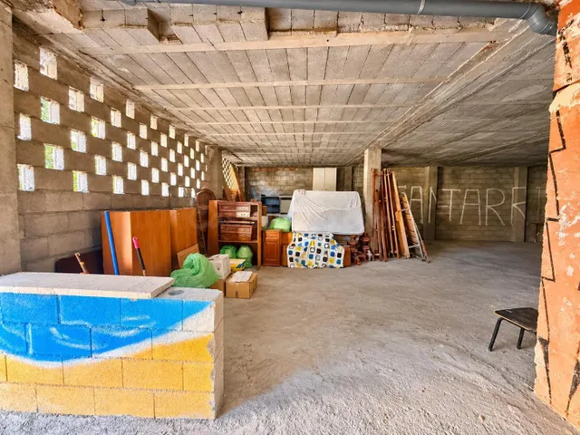 Magnífico local comercial en el centro de Padul - foto 3