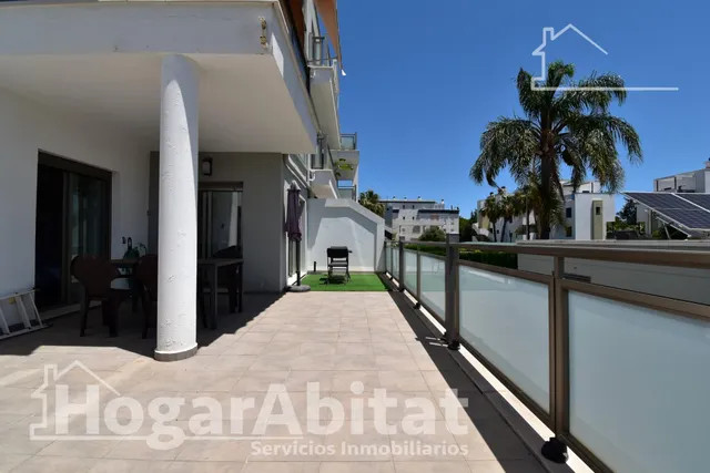 SEMINUEVO CON TERRAZA, PISCINA Y GARAJE — 19