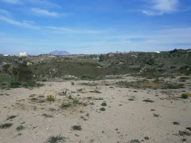 TERRENO EN CASTELLBIBAL EN ZONA CAN NICOLAU (ENTRE CASTELLBISBAL Y MARTORELL) — 18