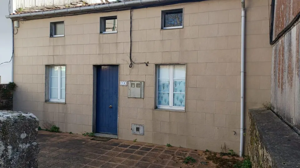 CASA CON JARDIN EN SANTIAGO