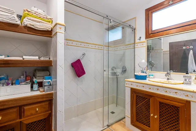 Espectacular vivienda en Ses Rotgetes, Esporles. — 46