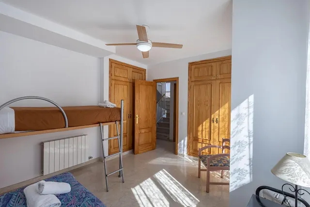 EXCLUSIVO CHALET INDIVIDUAL EN HUÉTOR VEGA — 32