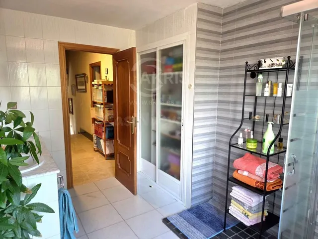 Chalet Independiente en Olias Del Rey — 33