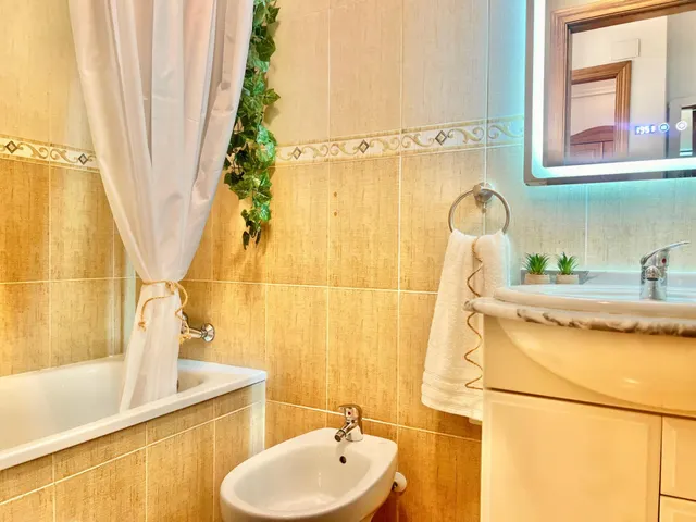 VIVIENDA DE 3 habitaciones Y 2 BAÑOS A TAN SOLO 400mts DE LA PLAYA — 50