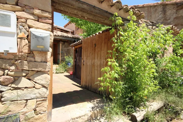 CASA DE PUEBLO DE MONTAÑA EN AHILLAS (CHELVA)