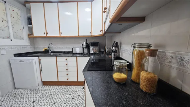 Moderno piso de 4 habitaciones reformado, en Vilanova i la G - foto 5