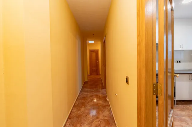 FINCA CON POSIBILIDAD DE DOS PISOS PARA RENTABILIDAD! — 19