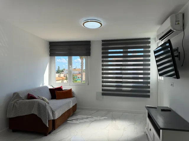 Villa 3 habitaciones 100m² en venta - Lomas de Cabo Roig — 25