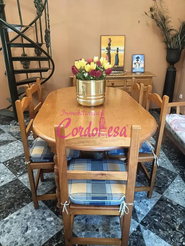 CASA EN CUEVAS BAJAS — 23