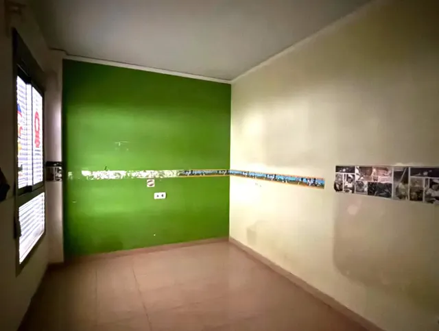 Amplia y luminosa vivienda en la zona Renfe, junto al centro histórico — 9