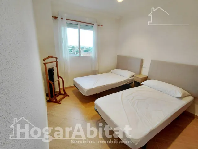 Vistas al mar en primera línea y terraza en este luminoso apartamento exterior en la playa del Mareny Blau — 20