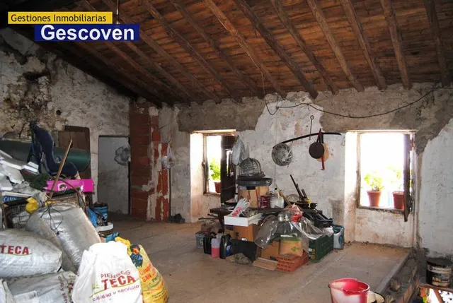CASA CON HERMOSAS VISTAS A LA MONTAÑA, PARA REHABILITAR EN A