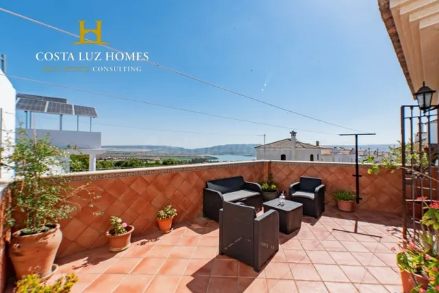 Casa 4 habitaciones 322m² en venta - Portichuelo - foto 5