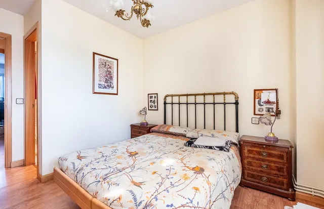 Oportunidad! Piso en Urb. Las Suertes — 36