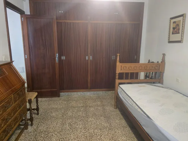 Gran piso todo exterior a  5 minutos del centro. — 27