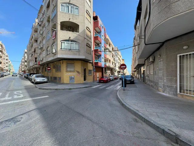 Local comercial 118m² en venta - Estacion de autobuses — 20