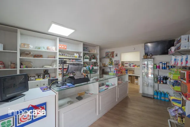 Se vende licencia de estanco única en piñar, Granada — 5
