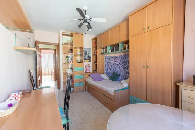 Piso de 3 habitaciones sin ascensor en venta en Peligros — 27