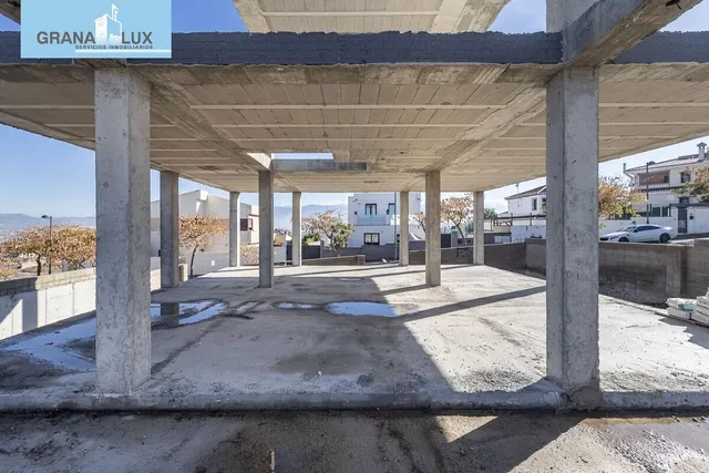 Parcela exclusiva con estructura de Chalet independiente y piscina en Urb. El Montecillo, Las Gabias — 18