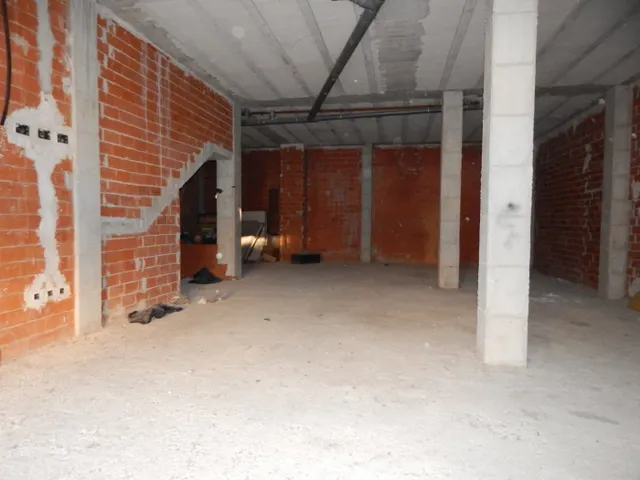 Amplio local planta baja en Ontinyent — 7