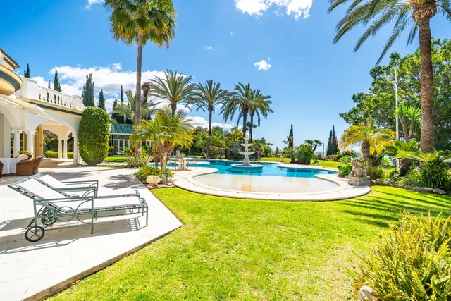 Chalet 14 habitaciones 2100m² en venta - Marbella - foto 4