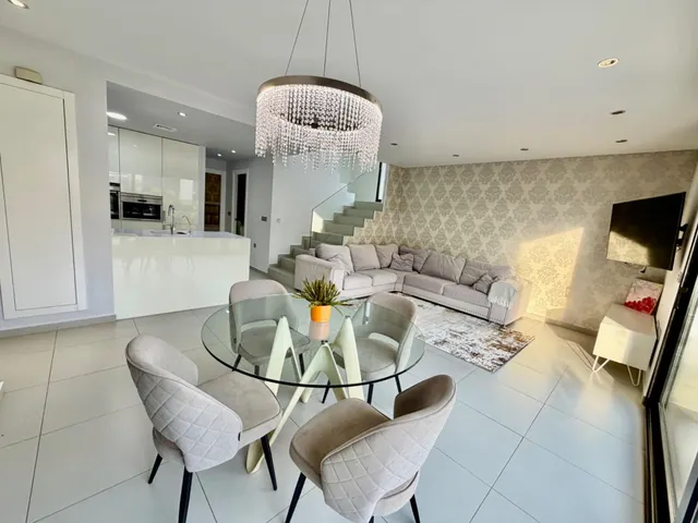 Villa 3 habitaciones 125m² en venta - Centro de la Ciudad Quesada — 8