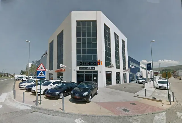 OFICINAS EN ALQUILER EN LA PRINCIPAL ARTERIA EMPRESARIAL DE ONTINYENT — 13