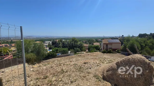 Parcela Urbana de 945 m2 con hermosas vistas en San Miguel - - foto 5