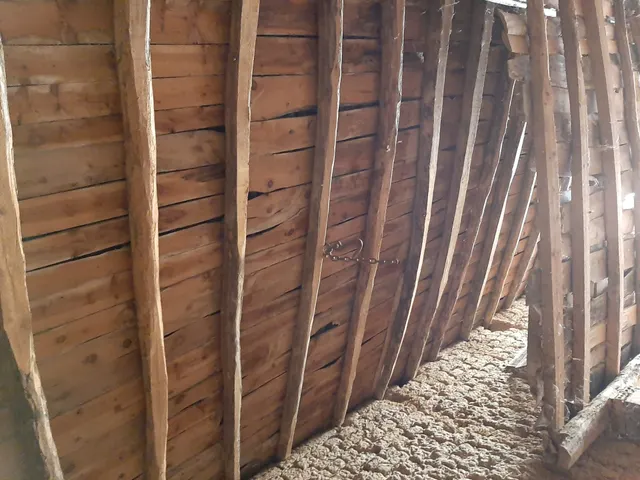 Vendo parcela, casa y nave en Matamala de Almazán — 10