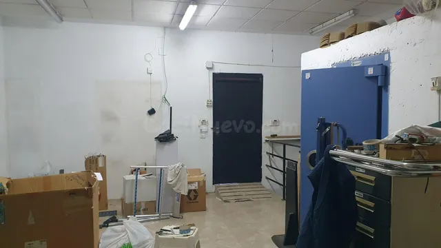 Magnifico local comercial en el nuevo Cáceres!!! - foto 4