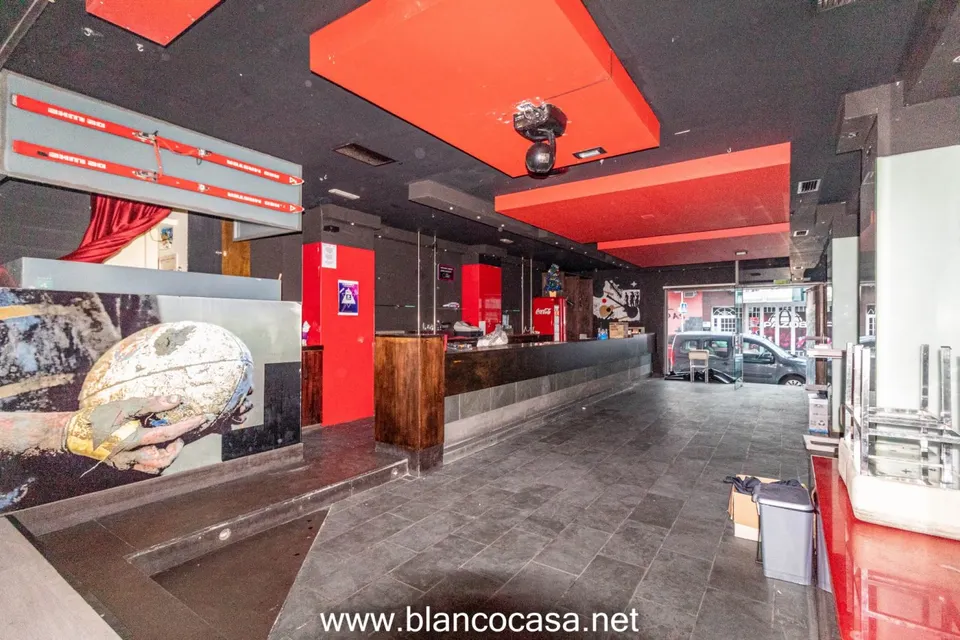 VENTA LOCAL COMERCIAL EN ZONA CENTRO DE LARACHA