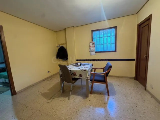 OPORTUNIDAD! SE VENDE PISO EN CALLE EMILIO PARDO BAZAN - foto 3