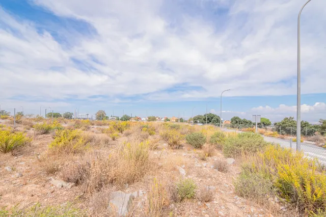 Oportunidad en venta de solar urbano en Otura — 14