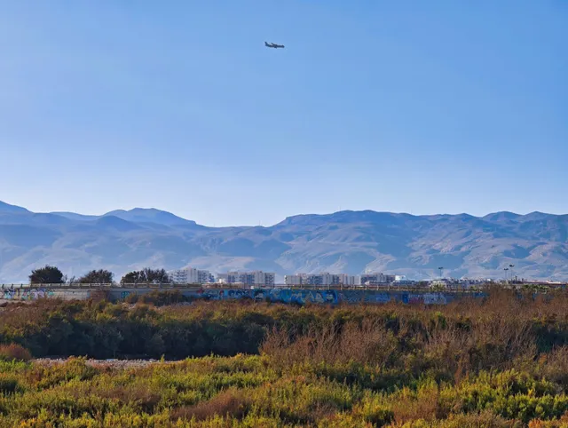 En Venta Piso en el Paseo Maritimo de ALmeria Capital — 37