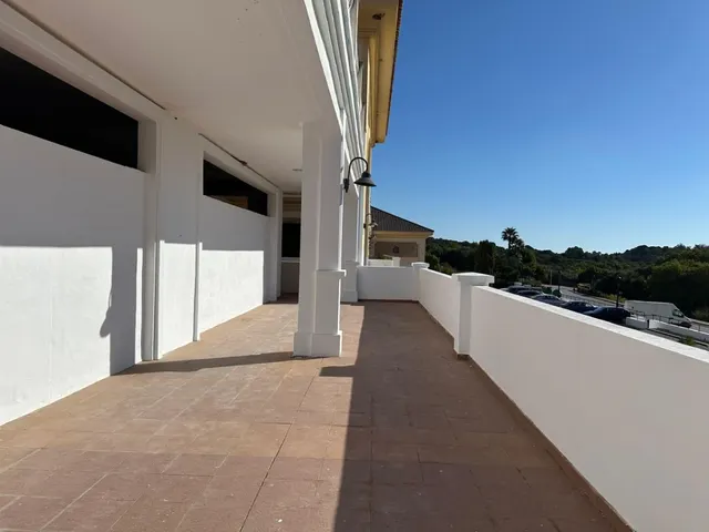 Oficina en Alquiler en San Roque Cádiz — 6