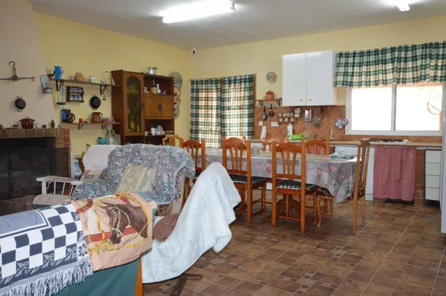 PLANTA BAJA EN VENTA CON PARCELA, LA MAGDALENA — 8