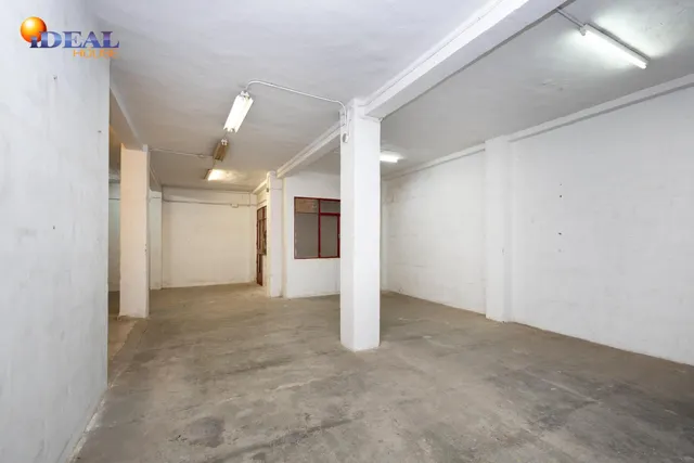 ¡Oportunidad Única en Angel Barrios! Local de 147m2 por solo 190.000€ — 11