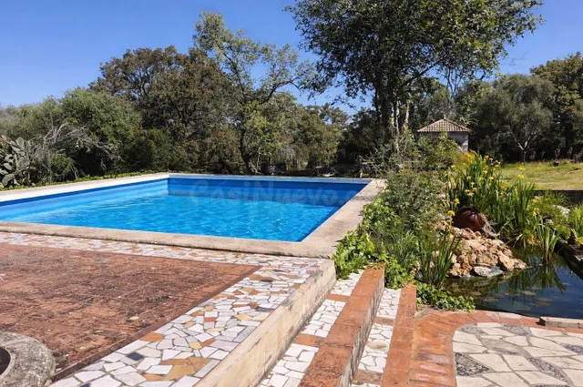 Finca rústica con piscina y parcela de 3.400 m2 en Costitx – - foto 4