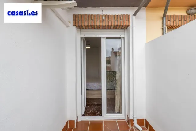 Encantadora Casa Reformada en Ogijares con Vistas y Espacios para Disfrutar — 26