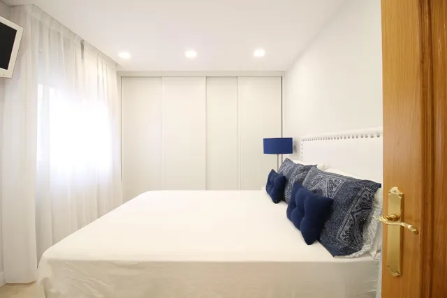 BONITA VIVIENDA REFORMADA EN CALLE ALONSO — 13