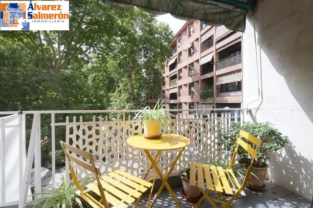 ✨ EXCLUSIVA VIVIENDA REFORMADA EN PLAZA MARIANA PINEDA — 28
