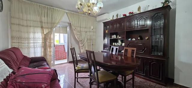 Piso en venta en Cheste, junto a Mercadona y estación de tren — 2