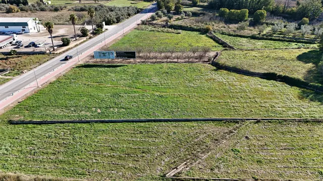 TERRENO A LA VENTA EN LLIRIA — 2