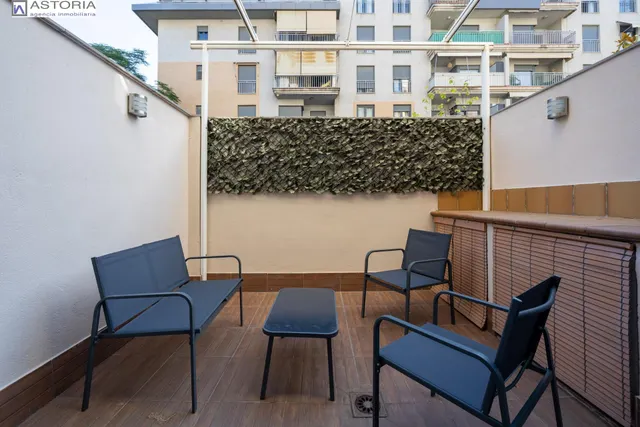 Apartamento tipo loft con garaje incluido y piscina en zona Parque Lagos — 12